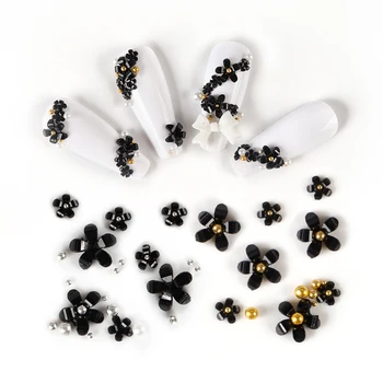 Siyah Çiçek Tırnak Süslemeleri Akrilik Tırnak Sanat Taşlar Karışık Boyutu Taklidi Aksesuarları Manikür Tasarım