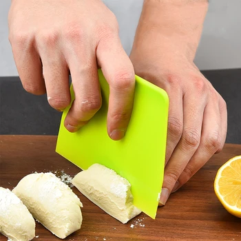 Pasta Kesici Plastik Pişirme Aracı Krem Kazıyıcı Hamur Kesim DIY Kek Mutfak Aksesuarları Tezgah Kazıyıcı